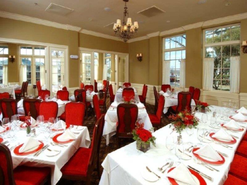 River Inn Of Harbor Town Memphis Restoran foto